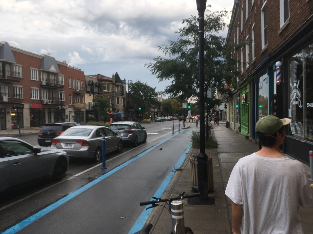 A commercial street in the
          Plateau neighbourhood.